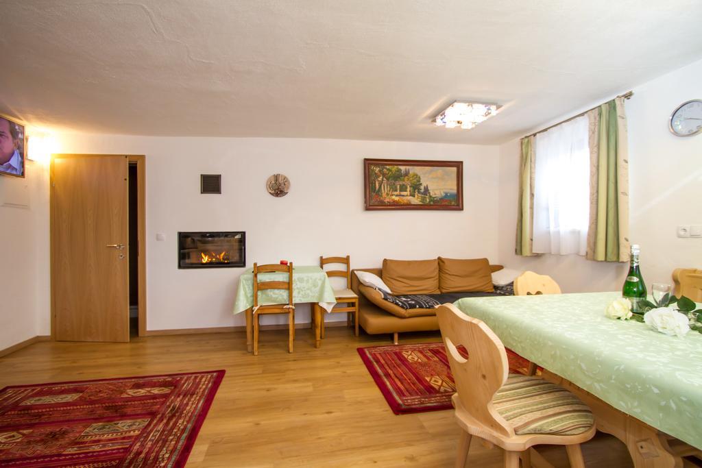 Gertis Ferienwohnung Hochfilzen Værelse billede